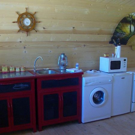 Le Chalet Des 4 Saisons Acomodação com café da manhã Mers-sur-Indre Exterior foto